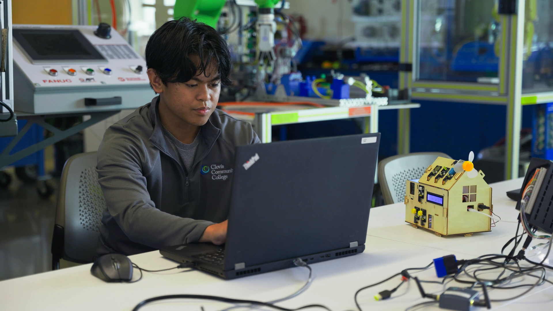 Clovis Community College Puts Industry 4.0 Into The Hands Of Students & Teachers